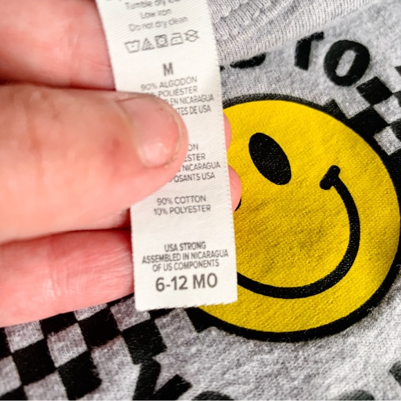 Portage & Main 🇨🇦 • Bodysuit - Picture 4 of 5